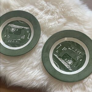Elegant Green Dinner Plate Set